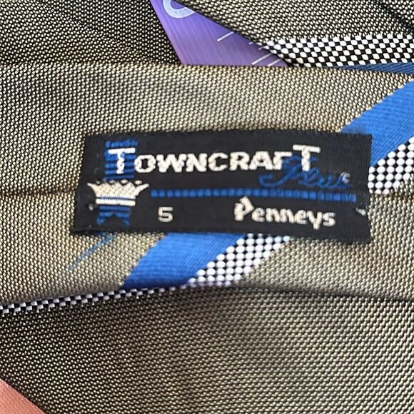 Vintage 60s/70s Trevira green, blue & white diagonal stripe polyester tie - Picture 5 of 5